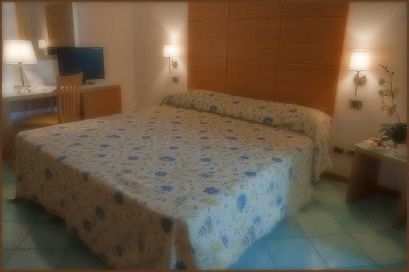 City Hotel Casoria Esterno foto