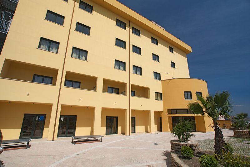 City Hotel Casoria Esterno foto