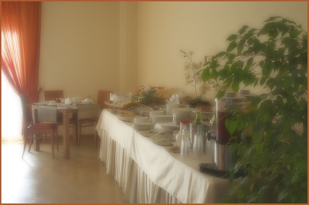 City Hotel Casoria Esterno foto