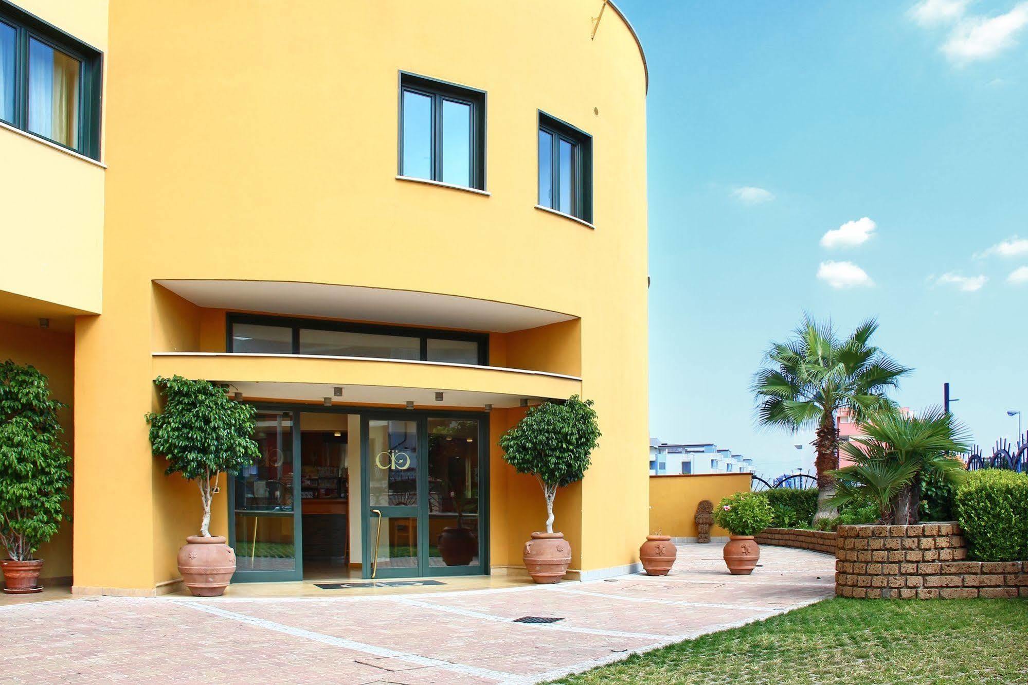 City Hotel Casoria Esterno foto