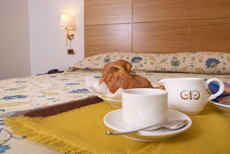 City Hotel Casoria Esterno foto
